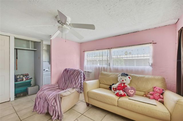 7168 FAIRLANE AVENUE, Brooksville, FL 34613