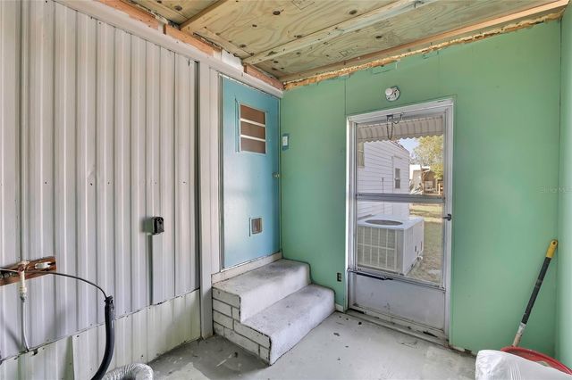 7168 FAIRLANE AVENUE, Brooksville, FL 34613