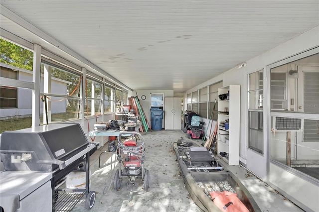 7168 FAIRLANE AVENUE, Brooksville, FL 34613