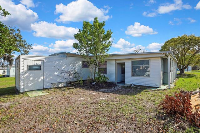 7168 FAIRLANE AVENUE, Brooksville, FL 34613