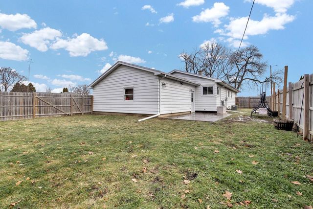 512 N Fourth STREET, Fort Atkinson, WI 53538