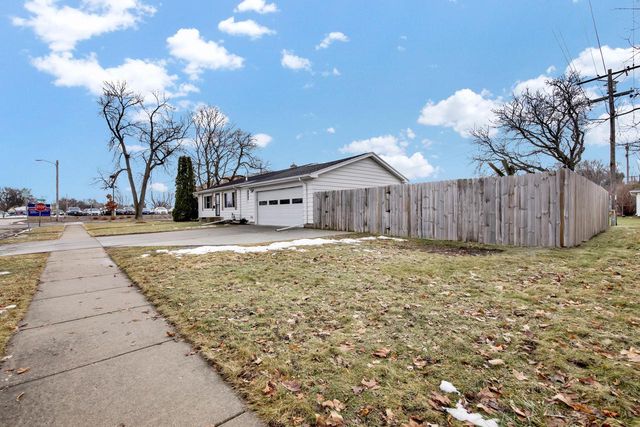 512 N Fourth STREET, Fort Atkinson, WI 53538