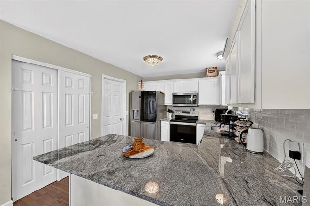6138 Timber Hollow Lane, High Ridge, MO 63049