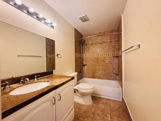 3409 NW 44TH Street 205, Oakland Park, FL 33309
