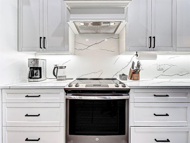 1510 BELFRY DRIVE, Venice, FL 34292