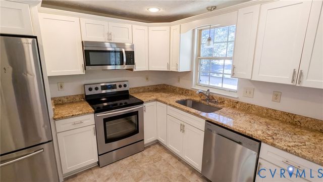 2832 Eagle Trace Ter, Richmond, VA 23223