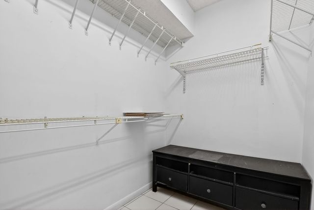 12500 SW 6th Street 110 N, Pembroke Pines, FL 33027