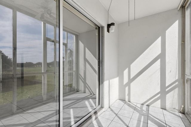 12500 SW 6th Street 110 N, Pembroke Pines, FL 33027