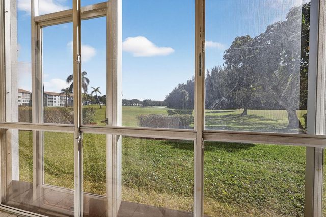 12500 SW 6th Street 110 N, Pembroke Pines, FL 33027