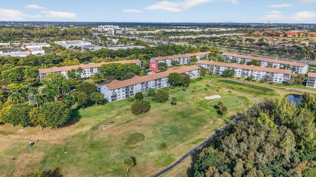 12500 SW 6th Street 110 N, Pembroke Pines, FL 33027