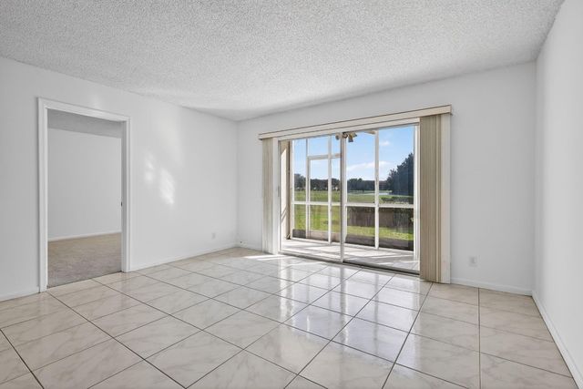 12500 SW 6th Street 110 N, Pembroke Pines, FL 33027