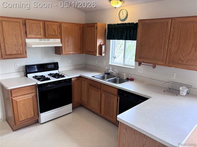 1020 Channel Drive, Marine City, MI 48039
