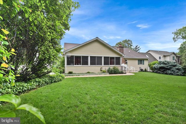 3 WINEBERRY DRIVE, Mechanicsburg, PA 17055