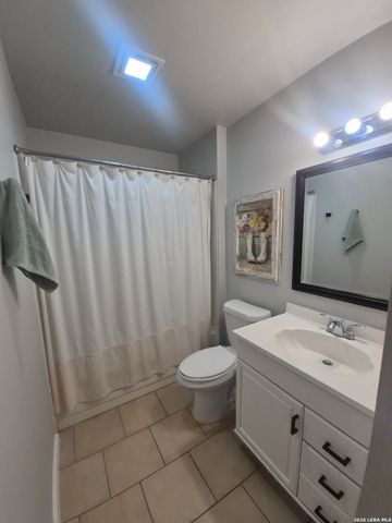 15011 Enchanted Castle, San Antonio, TX 78247