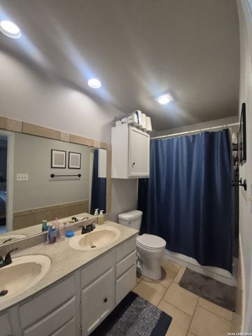 15011 Enchanted Castle, San Antonio, TX 78247