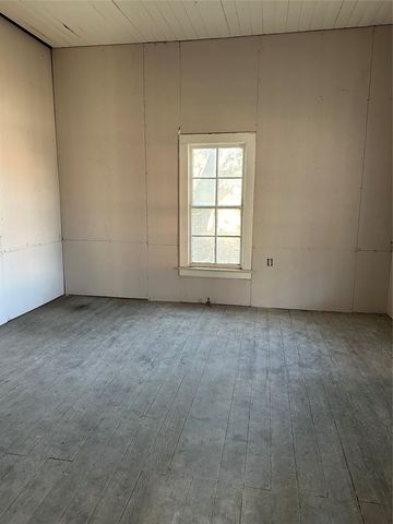 516 S Mckinney Street, Mexia, TX 76667