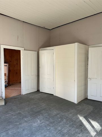 516 S Mckinney Street, Mexia, TX 76667