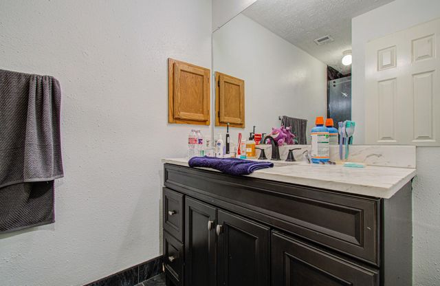 2122 Courtshire Lane, Sugar Land, TX 77478