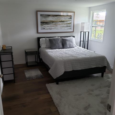 510 S Belknap Street, Sugar Land, TX 77478