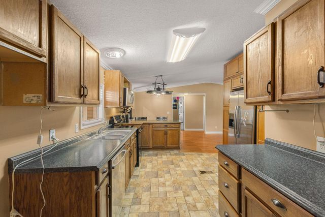 220 Dubose, Hattiesburg, MS 39401