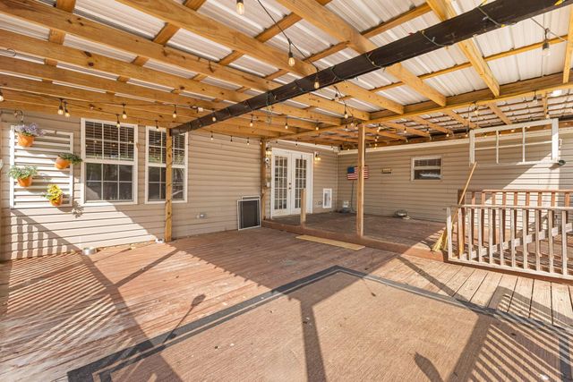 220 Dubose, Hattiesburg, MS 39401