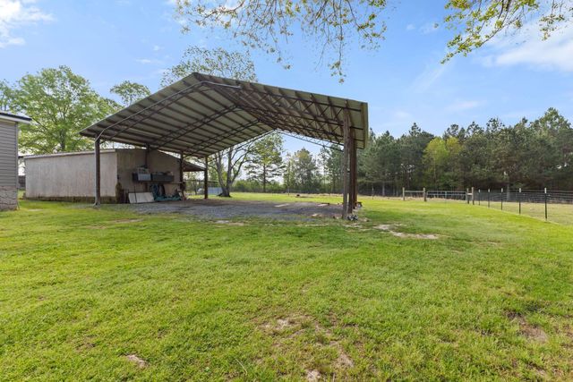 220 Dubose, Hattiesburg, MS 39401