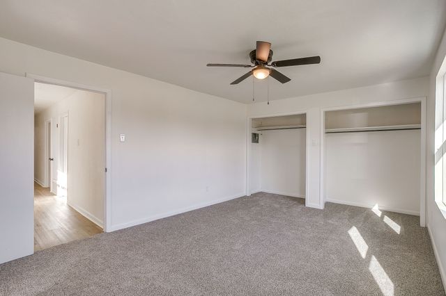 5320 Cahill Oval Street, River Oaks, TX 76114