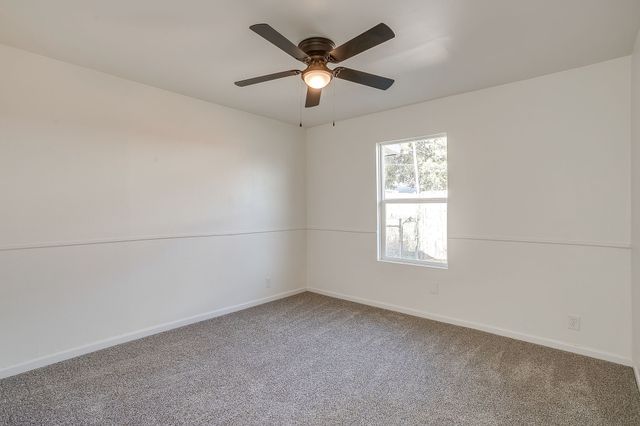 5320 Cahill Oval Street, River Oaks, TX 76114