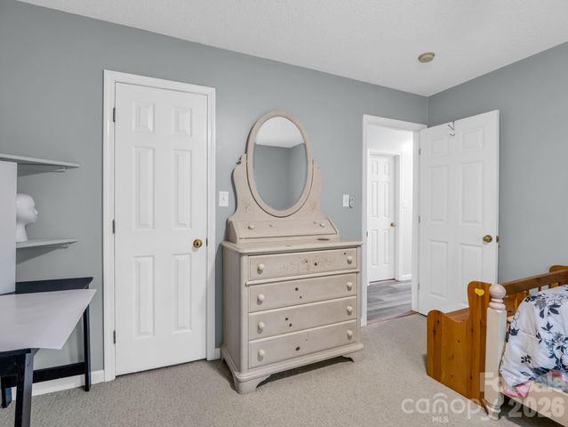 18 Buckle Ridge, Weaverville, NC 28787