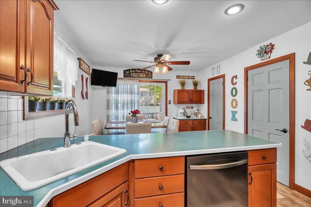 908 PLYMOUTH PL, Turnersville, NJ 08012