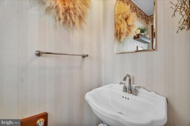 908 PLYMOUTH PL, Turnersville, NJ 08012