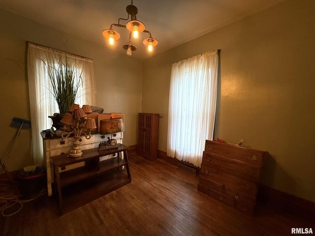 796 Peck Street, Galesburg, IL 61401