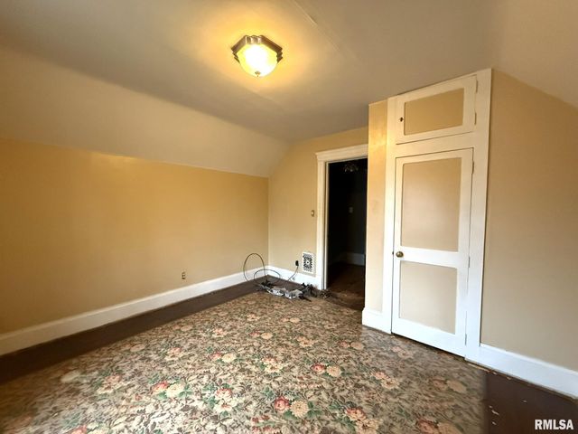 796 Peck Street, Galesburg, IL 61401