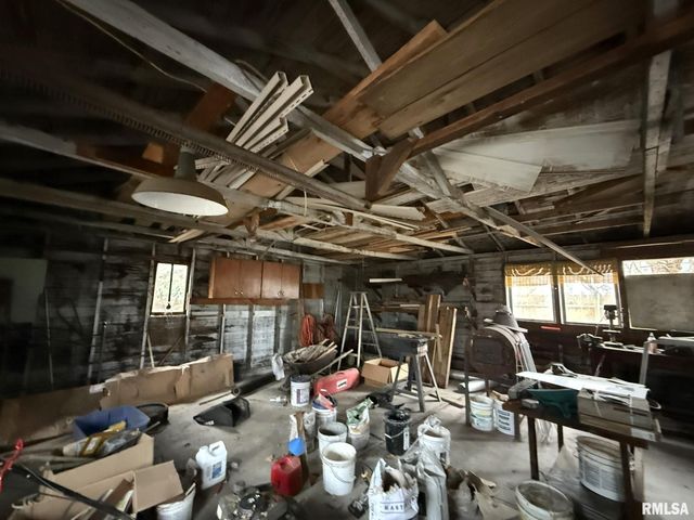 796 Peck Street, Galesburg, IL 61401