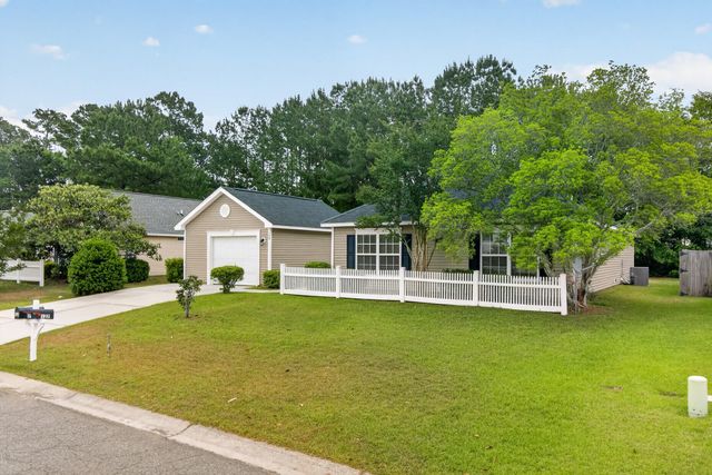 128 Savannah River Drive, Summerville, SC 29485