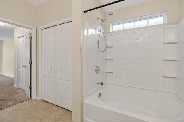 128 Savannah River Drive, Summerville, SC 29485