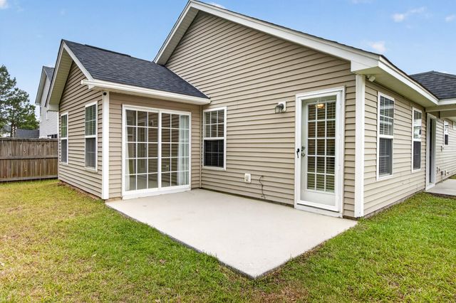 128 Savannah River Drive, Summerville, SC 29485
