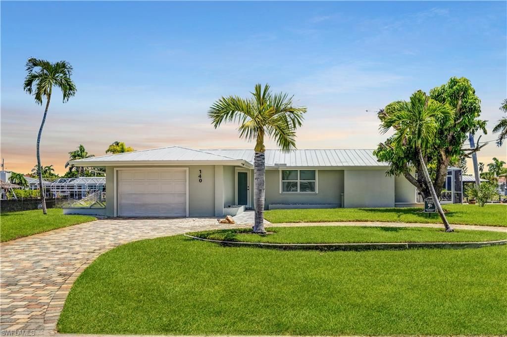 140 Egret ST, FORT MYERS BEACH, FL 33931 — exterior