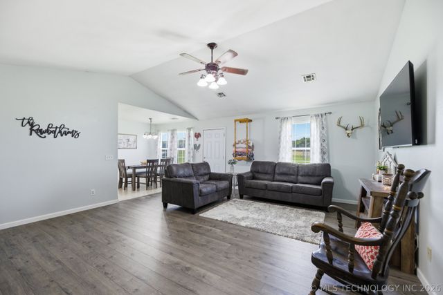 6403 W 4915, Pryor, OK 74361