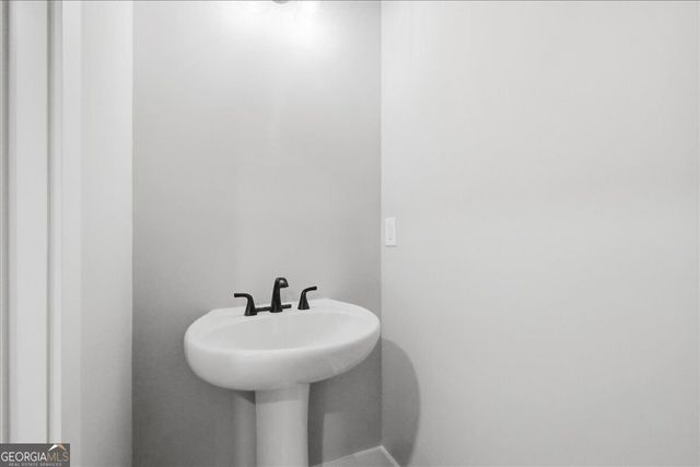 105 Maney Drive, Statham, GA 30666
