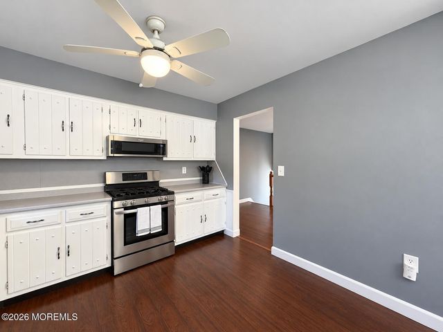 2 Hearth Court, Howell, NJ 07731