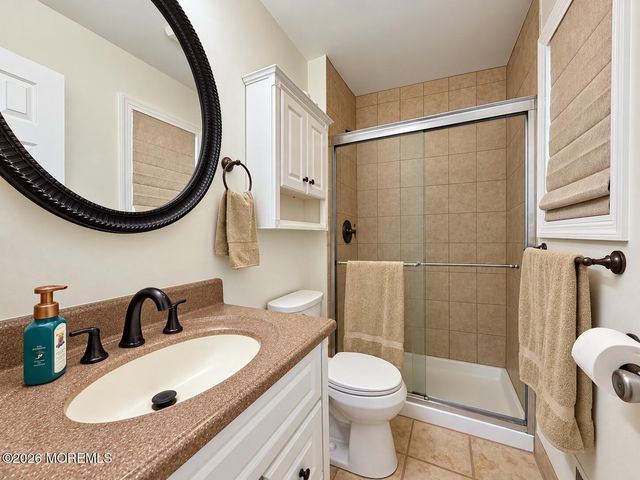 2 Hearth Court, Howell, NJ 07731