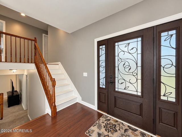2 Hearth Court, Howell, NJ 07731