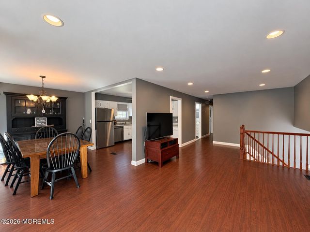 2 Hearth Court, Howell, NJ 07731