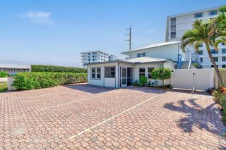 941 Ocean Drive, Juno Beach, FL 33408