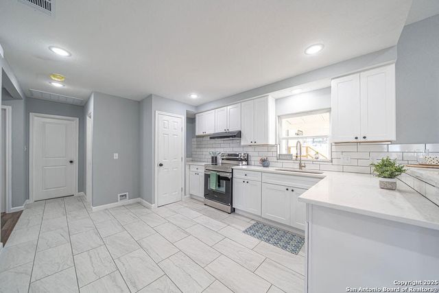 474 ridgehaven, Canyon Lake, TX 78133