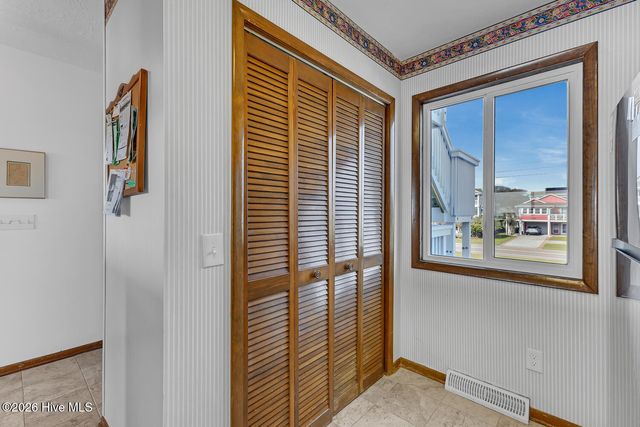 1001 Pelican Court, Kure Beach, NC 28449