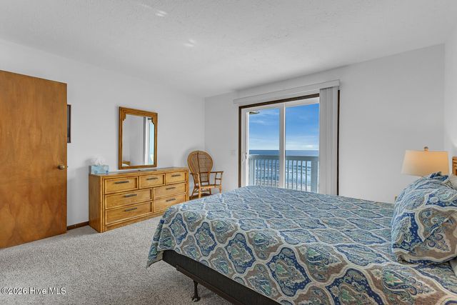 1001 Pelican Court, Kure Beach, NC 28449