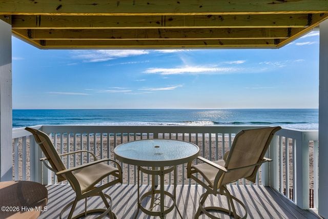 1001 Pelican Court, Kure Beach, NC 28449