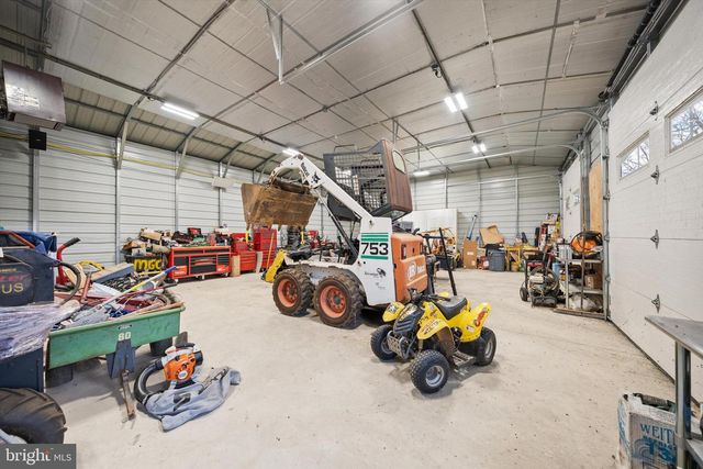 436 CASTLETON VIEW RD, Castleton, VA 22716